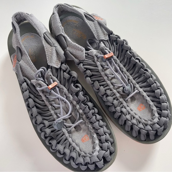 Keen Men’s Uneek Grey Rope Hiking Sandals | 9.5 main image 4